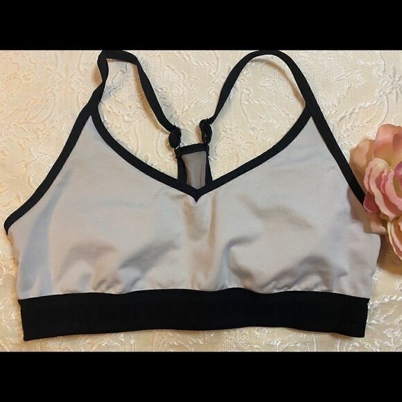 🎀Pink Victoria’s Secret Ultimate sport Bra -L - Picture 3 of 10